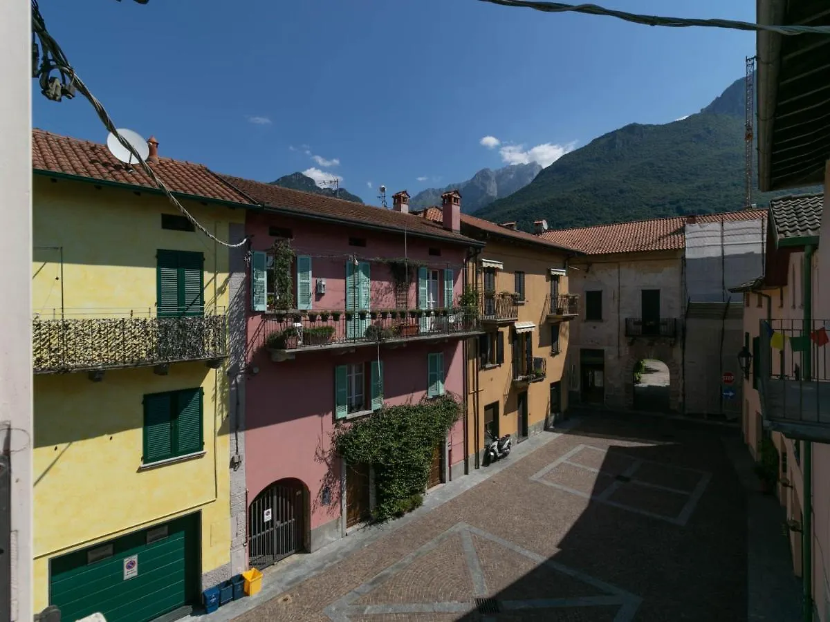 Mamma Ciccia Holiday Home - Casa Azzurra Mandello del Lario